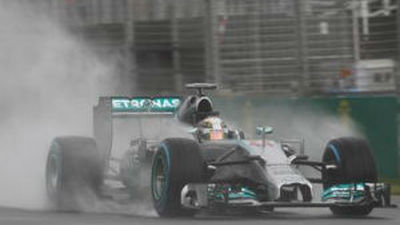 GP Australia: Hamilton, pole; Alonso es quinto