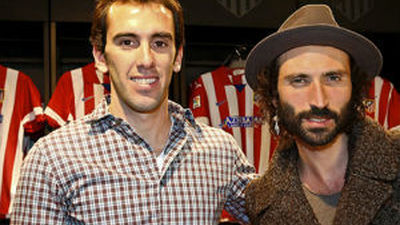 Godín y Godín charlan sobre fútbol y música