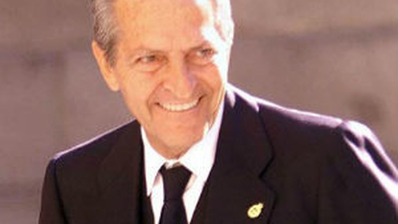 Adolfo Suárez, ingresado por una infección respiratoria