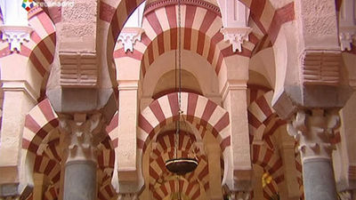 Intentan expropiar la mezquita de Córdoba