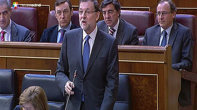 Rajoy tomará alguna "decisión" del IVA cultural que Rubalcaba ve como "castigo"