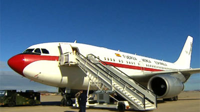 Una nueva avería en un avión militar retrasa el regreso de la Reina a España