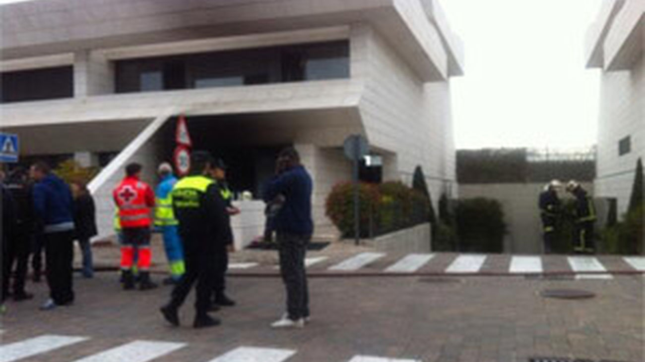 Los bomberos salvan a Jesé de un incendio en su chalé