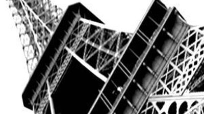 La Torre Eiffel cumple, sin fastos, 125 años