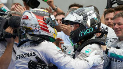 Rosberg saldrá desde la 'pole' en Baréin; Alonso, noveno