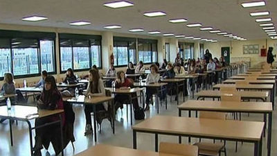 Cómo acceder a la bolsa de empleo extraordinaria para profesores de Secundaria y profesores de idiomas de Madrid