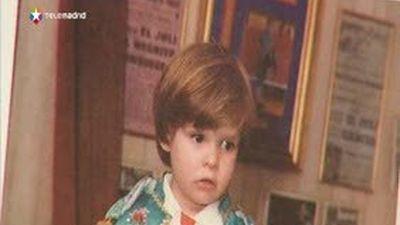 'El Juli' visto su hermano pequeño en un libro