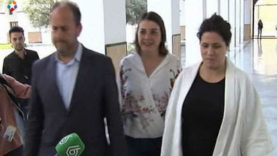 IU "suspende momentáneamente" el pacto de gobierno con el PSOE