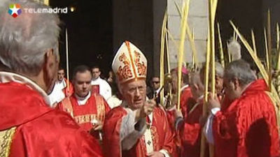 La procesión de las Palmas reúne a cientos de fieles en el Domingo de Ramos
