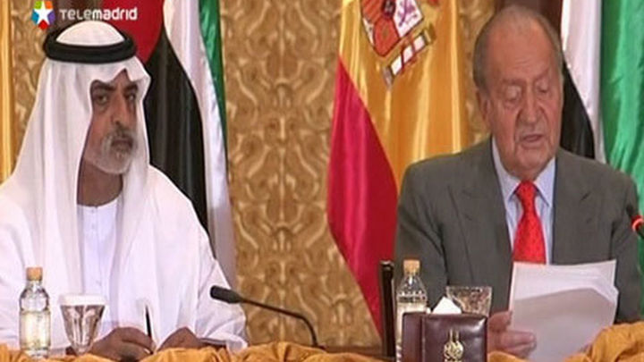 El Rey participa en un encuentro empresarial en los Emiratos Arabes