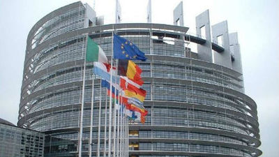 La Eurocámara impide la entrada a Puigdemont y Comín