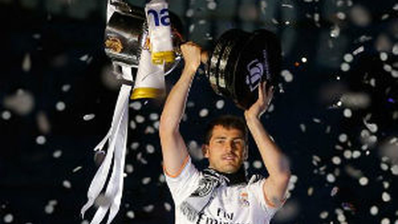 El Real Madrid celebró en Cibeles el triunfo en la Copa