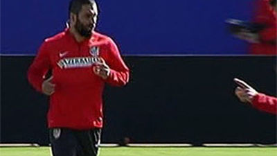 Turan regresa al grupo y apunta al Chelsea