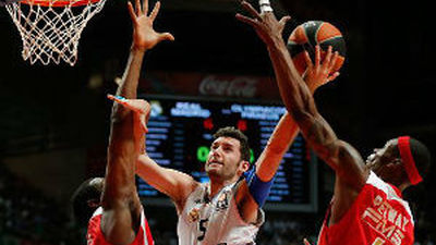 El Madrid busca sentenciar en Atenas su pase a la Final Four