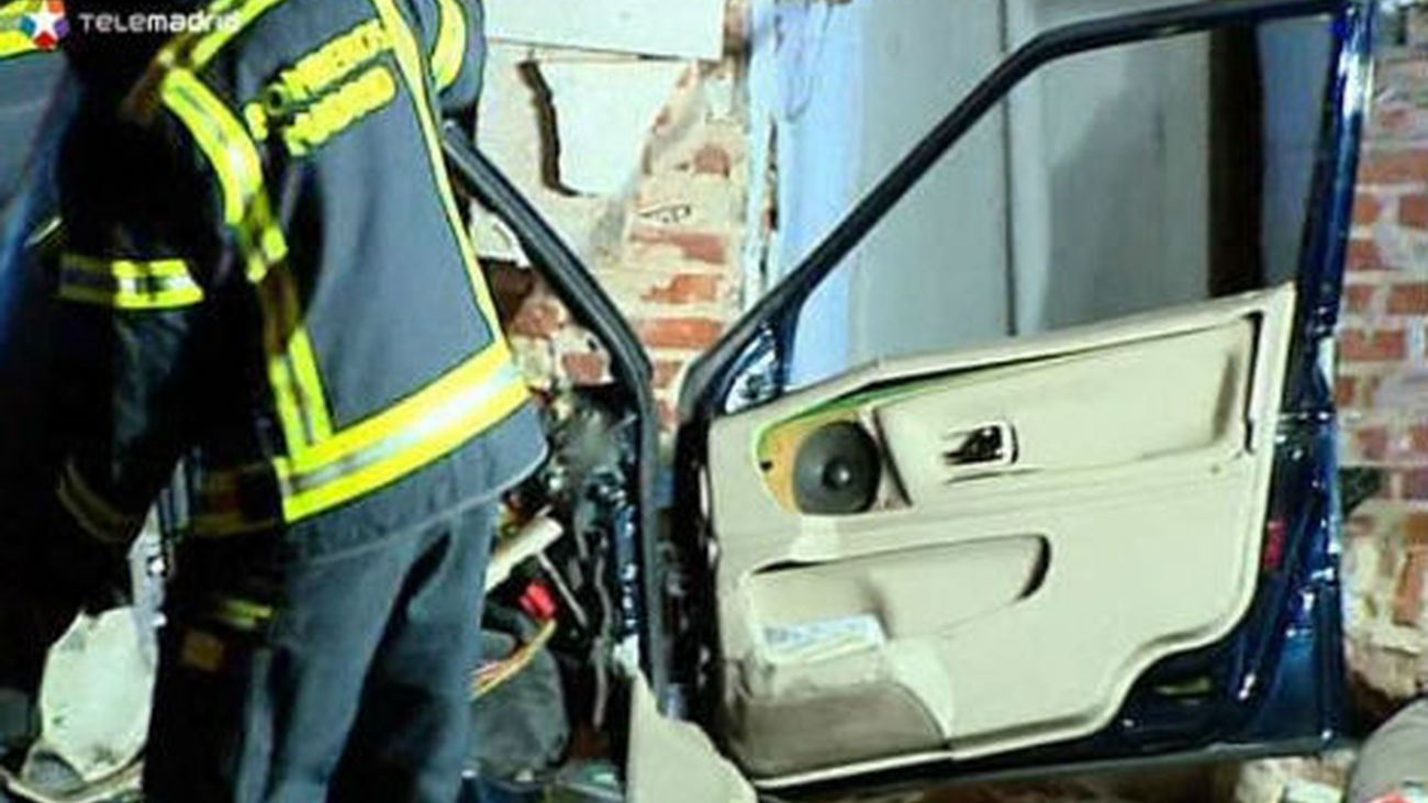 Fallece un hombre tras empotrar su vehículo contra la Nunciatura Apostólica