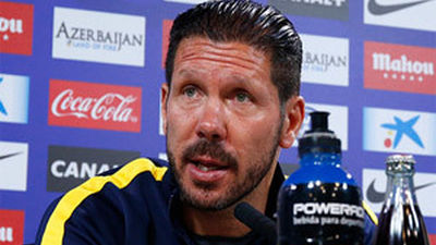 Simeone: "Sólo pienso en el Valencia, luego el Valencia y después el Valencia"