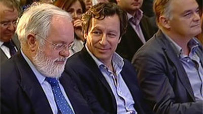 Cañete defiende que una España  unida es mucho más fuerte en Europa