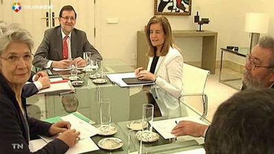 Los sindicatos creen que el optimismo económico del Gobierno "rezuma resignación"