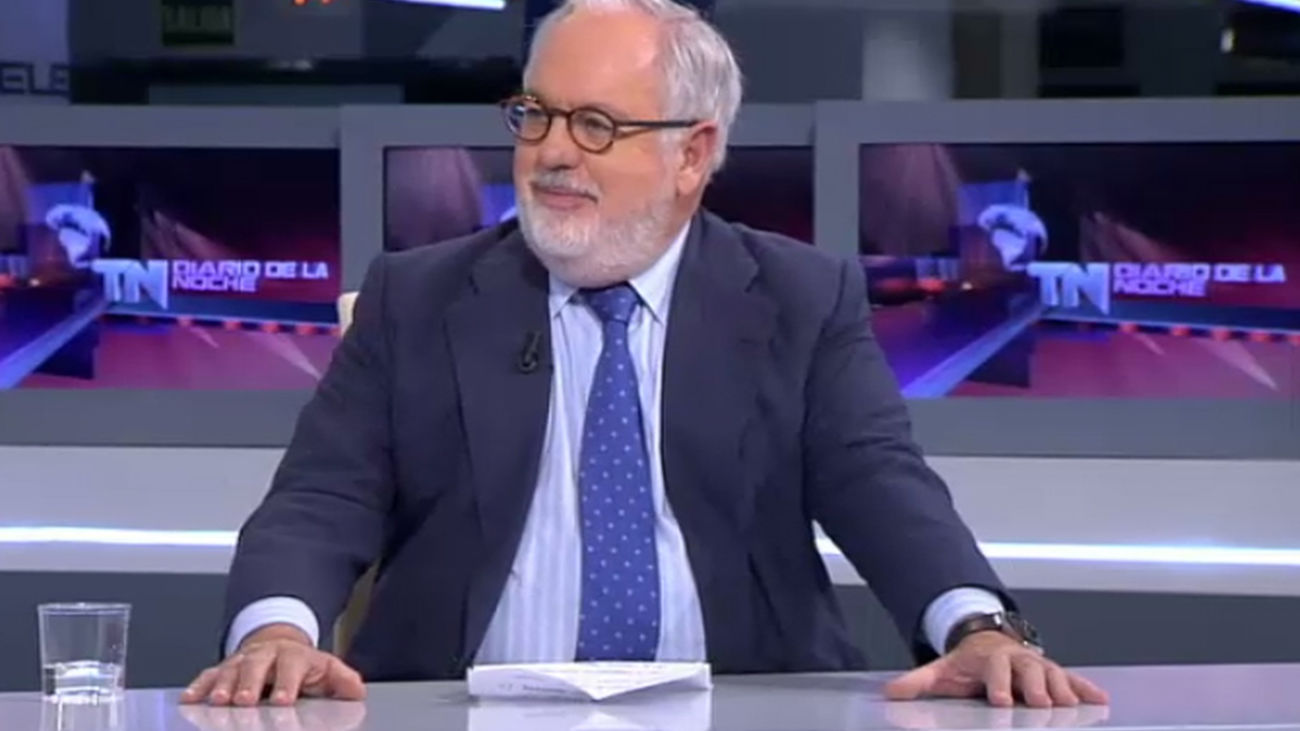 Arias Cañete: “Esta portavoz del PSOE cree que en política vale todo”