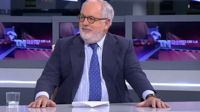 Arias Cañete: “Esta portavoz del PSOE cree que en política vale todo”