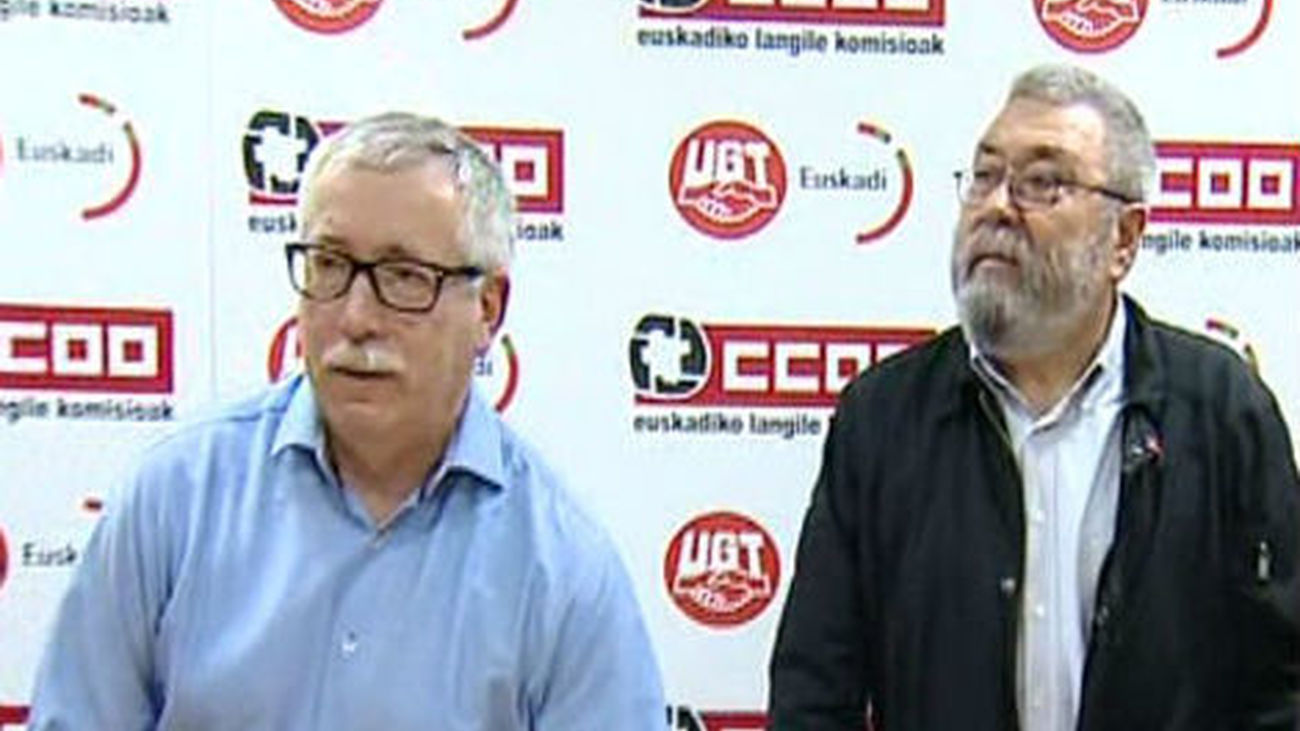 CCOO y UGT convocan 80 actos el 1 de mayo con el lema 'Así no salimos de la crisis'