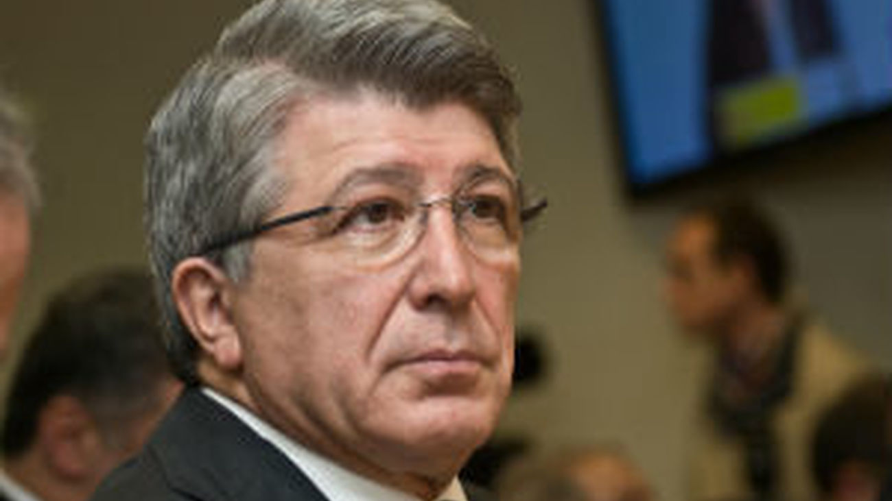 Cerezo:" Nuestro club no es de maletines"