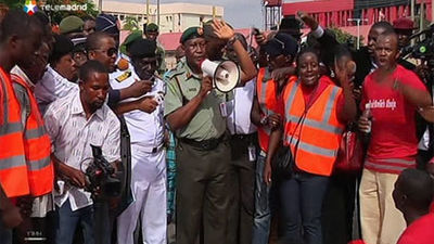 La Policía de Nigeria ofrece 300.000 dólares por pistas sobre las niñas raptadas