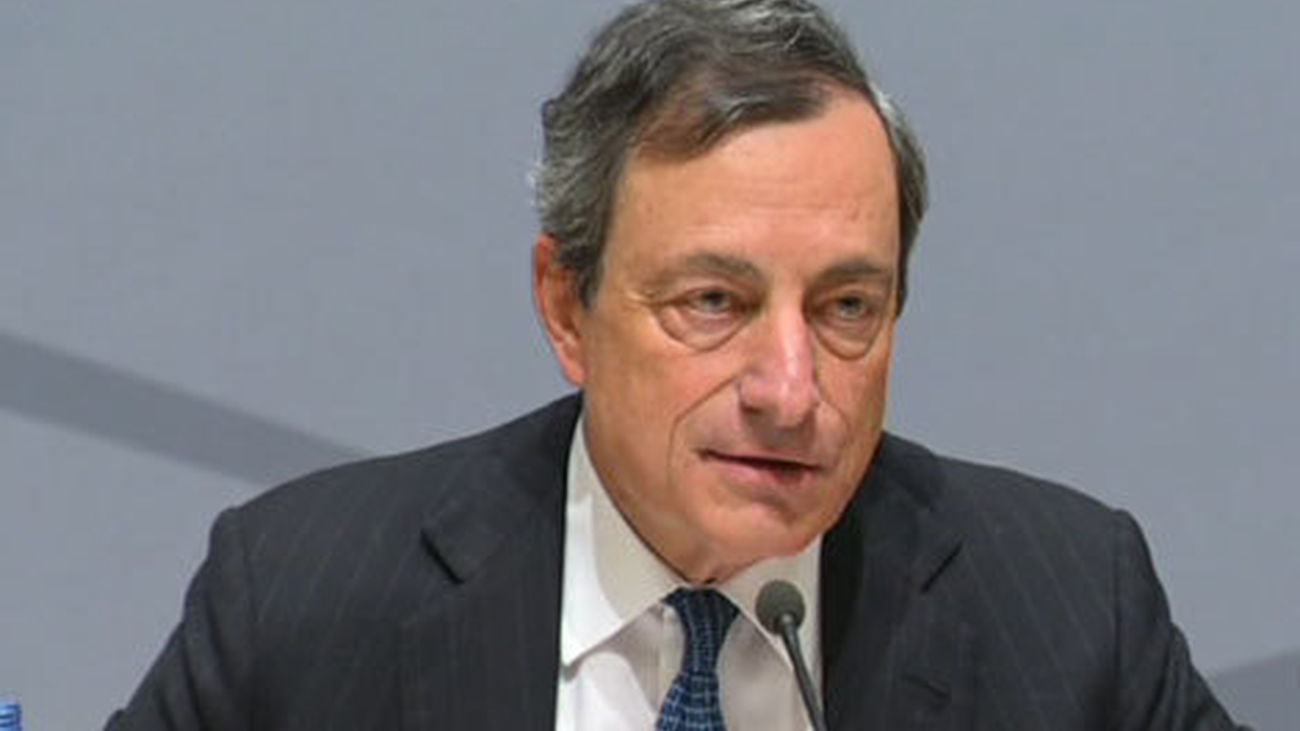 El Banco Central Europeo mantiene los tipos de interés en el 0 % para impulsar los precios