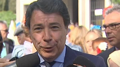 Ignacio González pide al Santo que "las cosas sigan marchando todavía mejor"