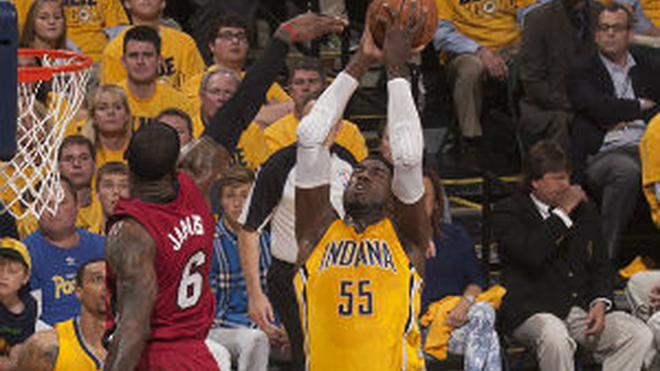 Playoffs NBA: Indiana sorprende a Miami