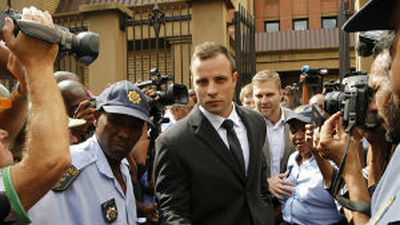 Pistorius se someterá a exámenes mentales para aclarar su responsabilidad penal