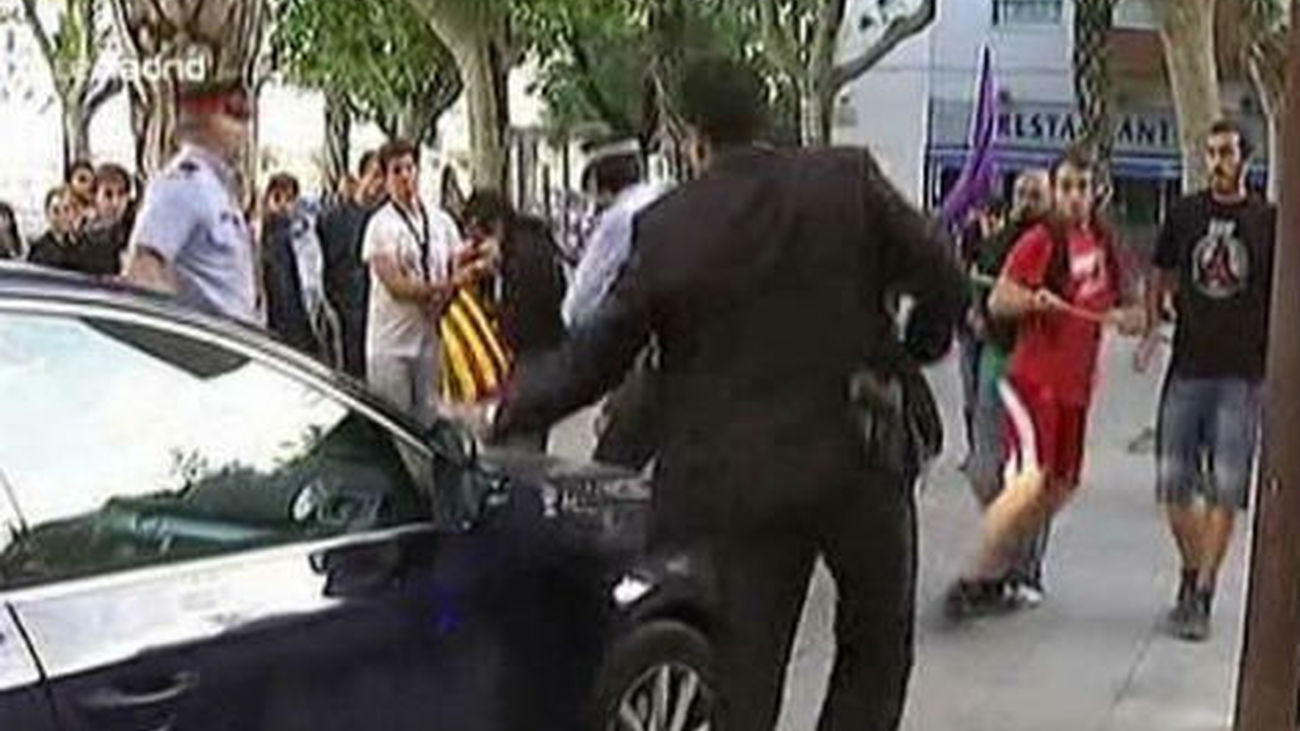 La Policía culpa a los Mossos de no hacer nada para evitar el ataque a Montoro y Camacho