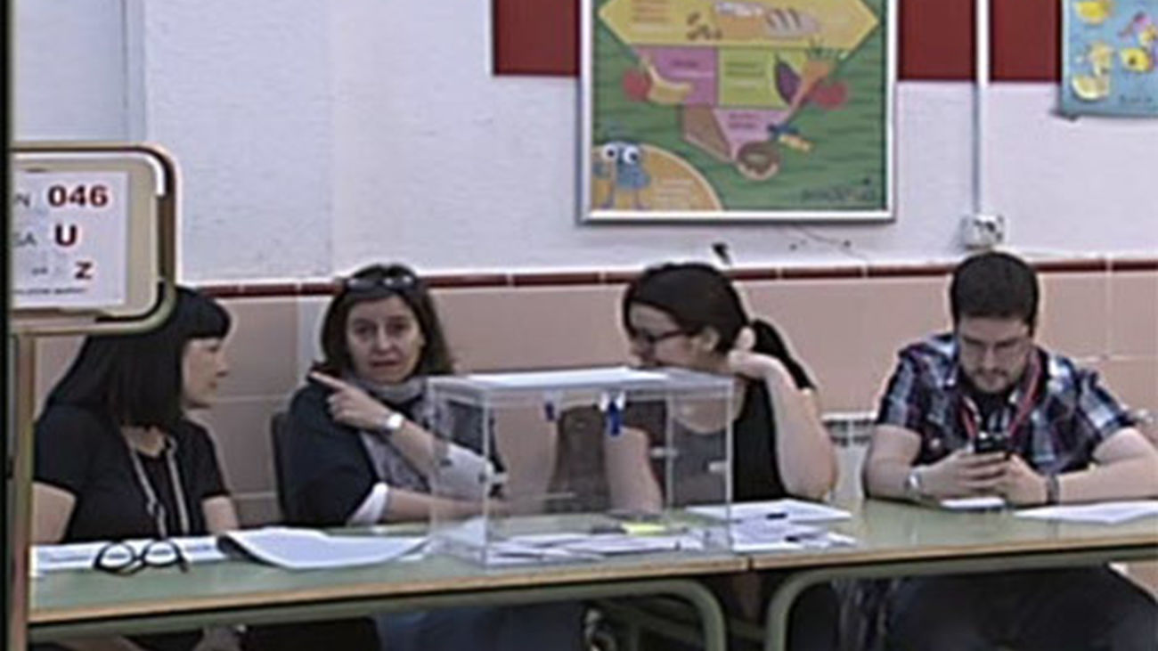 España vota con normalidad en las elecciones europeas