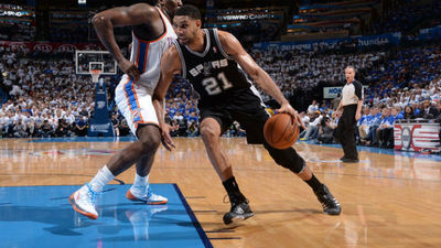 Playoffs NBA: Duncan y Ginóbili acercan a los Spurs a la Final