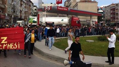 La Policía disuelve una marcha en Estambul que trataba de acercarse a Taksim