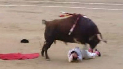 Ureña y Abellán, heridos en Las Ventas, abandonan la UCI y pasan a planta