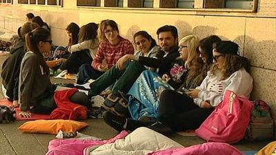 Fans acampan desde hace dos meses para escuchar a One Direction en Madrid