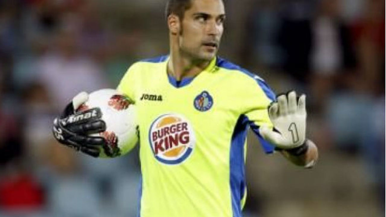 El Atlético ultima los fichajes de Moyá y Siqueira