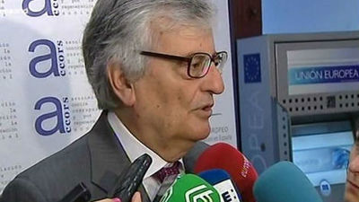 Torres-Dulce convoca a los fiscales de Cataluña para hablar de la consulta