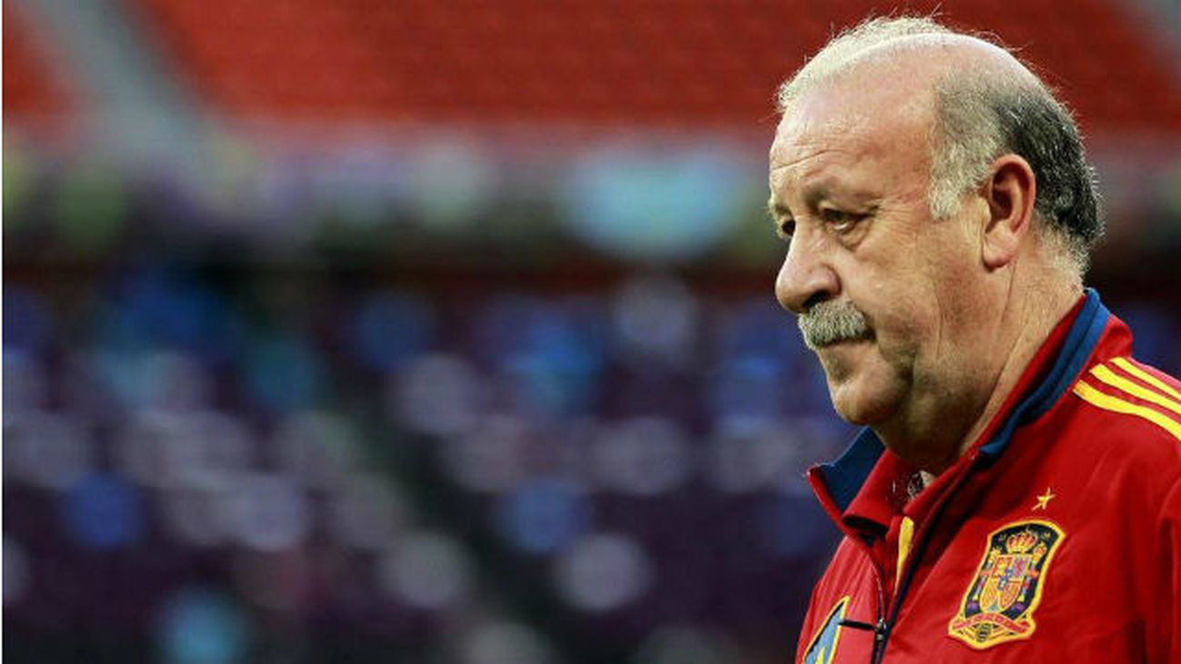 Petición de Del Bosque: "El futuro aparcado, la cabeza en el Mundial"