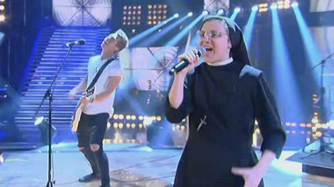 Sor Cristina toca el cielo y gana la edición italiana del concurso "La Voz"