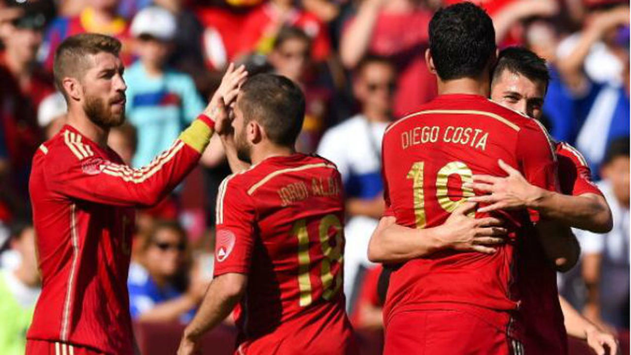 2-0. Villa resuelve el último trámite antes del Mundial