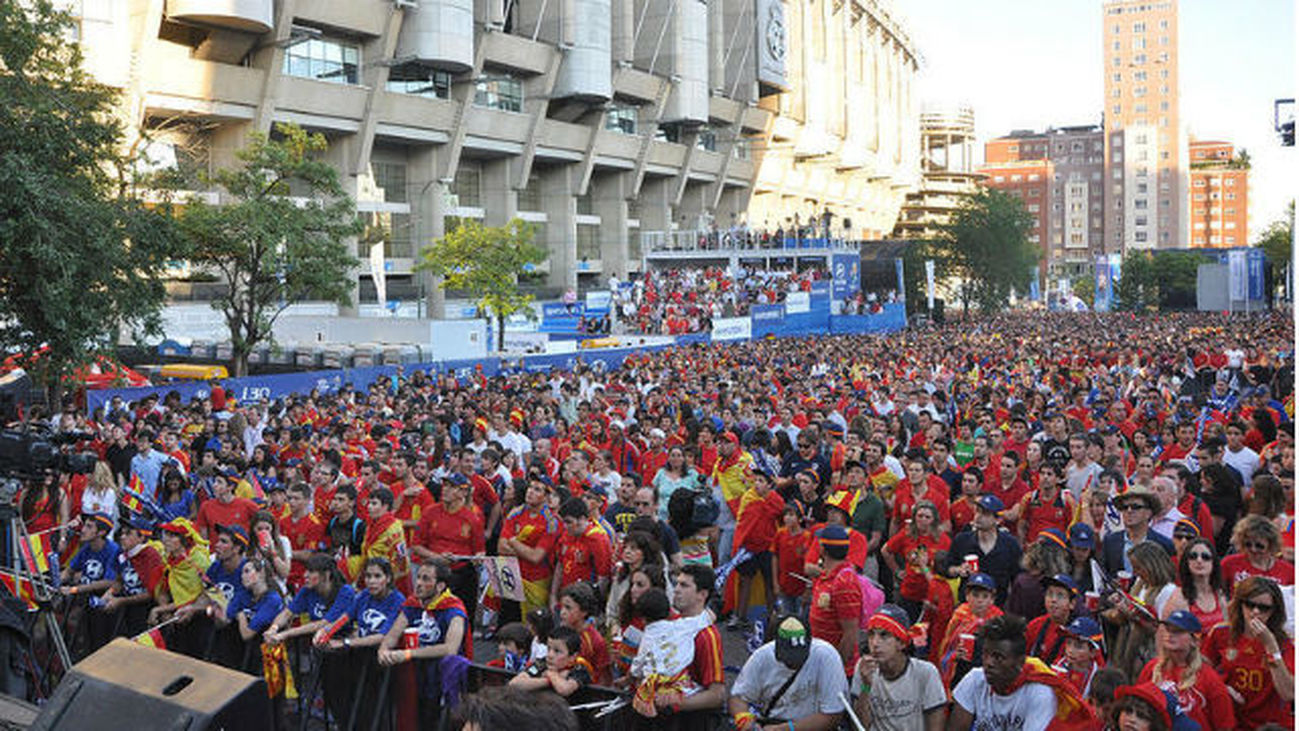Los partidos de España se podrán ver en pantalla gigante junto al Bernabéu
