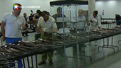 La Guardia Civil subasta en IFEMA hasta el viernes más de 2.500 armas