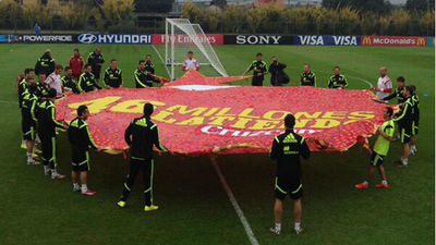 España recibe el cariño de Curitiba