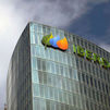 Iberdrola se compromete a no subir precios si el Gobierno retira la 'tasa' a las renovables
