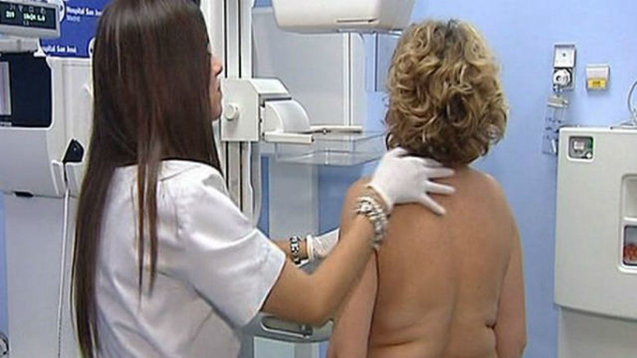 Los hospitales públicos madrileños comenzarán a hacer mamografías preventivas