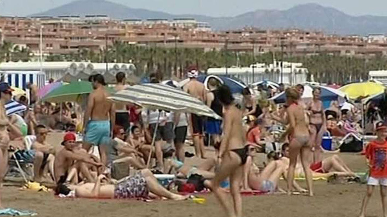 España recibió 21,4 millones de turistas internacionales hasta mayo, un 8,2% más