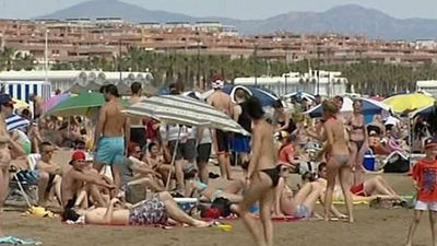 España recibió 21,4 millones de turistas internacionales hasta mayo, un 8,2% más