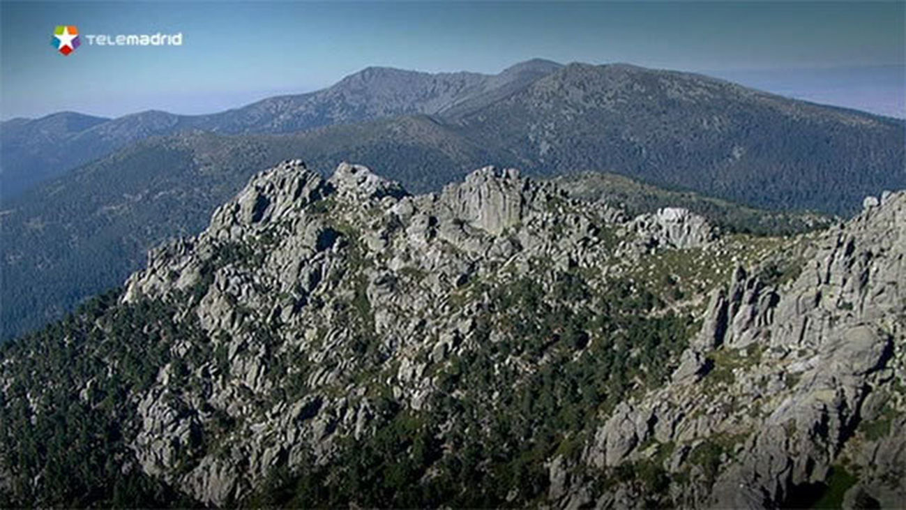 El programa de rutas guiadas adentra a 2.500 personas en la Sierra Guadarrama